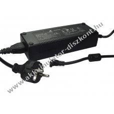 Helyettes�t� asztali t�pegys�g 2-6 modul�ris t�lt�h�z 12V 9A 150cm csatlakoz�vezet�k